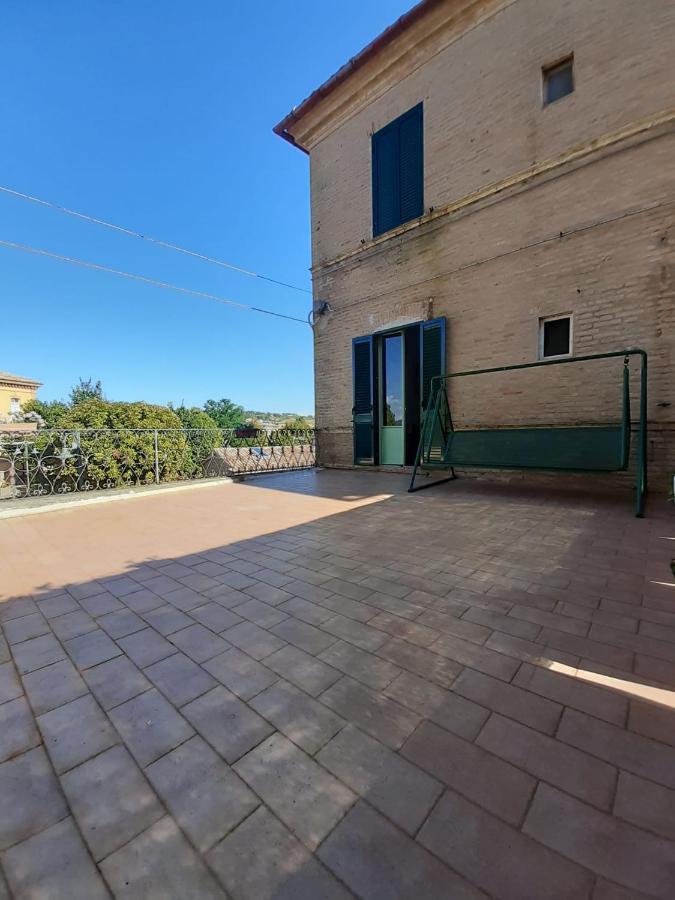 Palazzo Tuemi Διαμέρισμα Castelplanio Εξωτερικό φωτογραφία